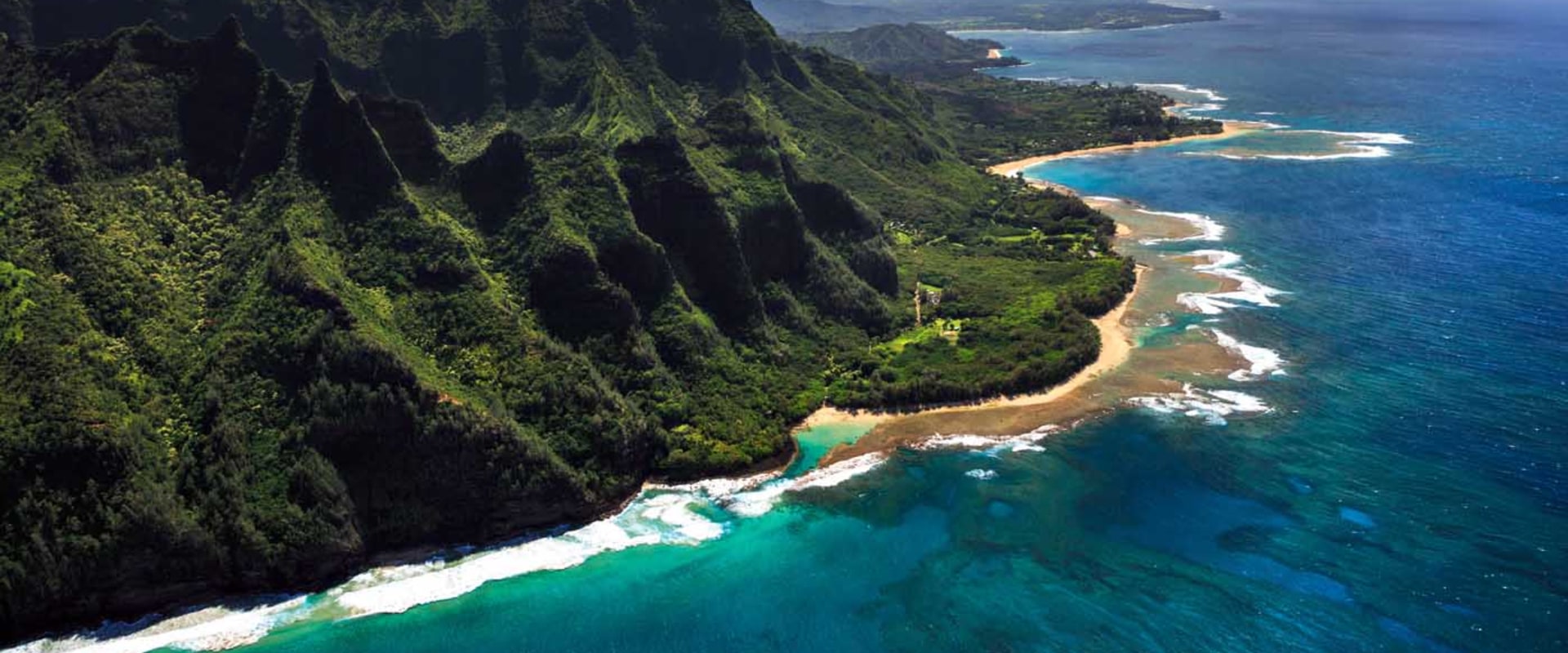 Is hawaii expensive to vacation at?